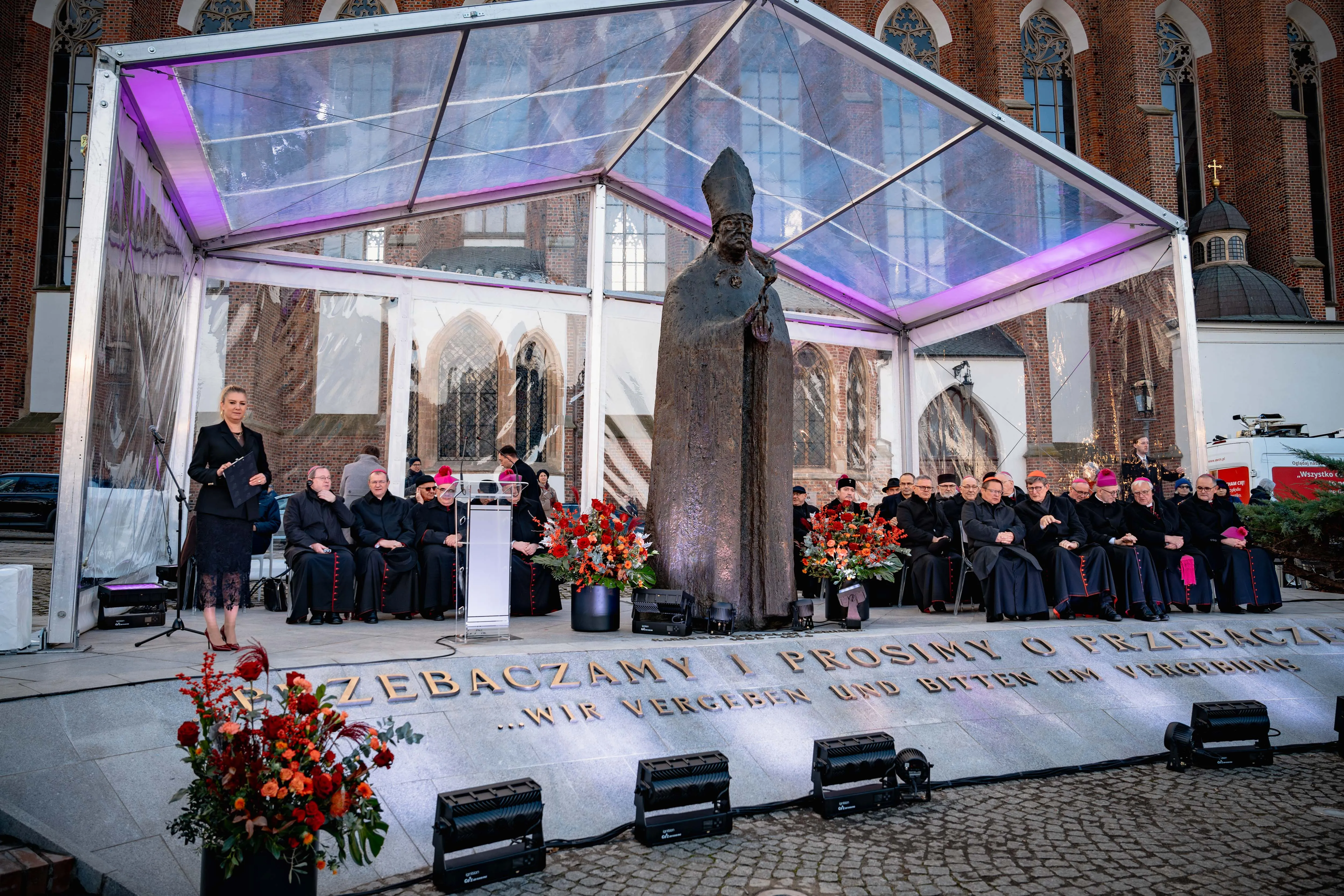 Wrocławska „Odwaga wyciągniętej ręki” w finale plebiscytu „Wydarzenie Historyczne Roku!”