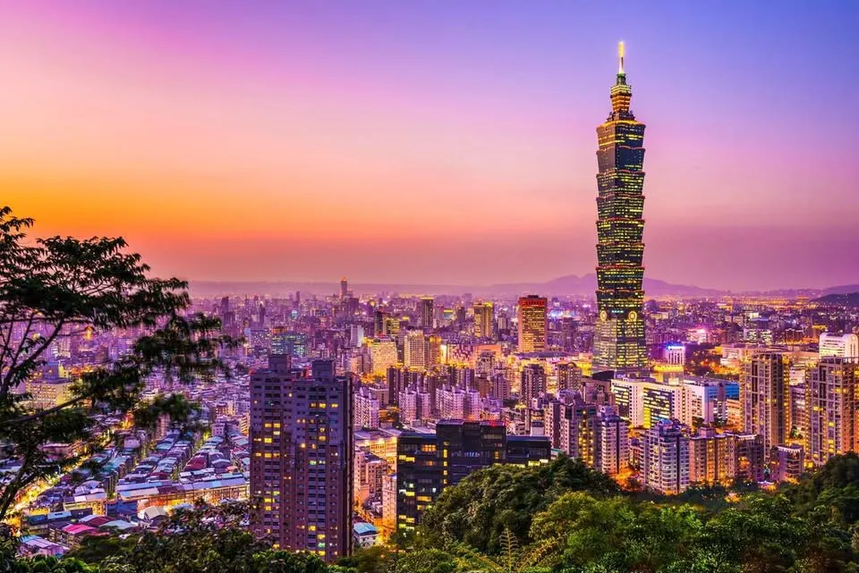 Solo travellers: casual hangout in Taipei (4pm)