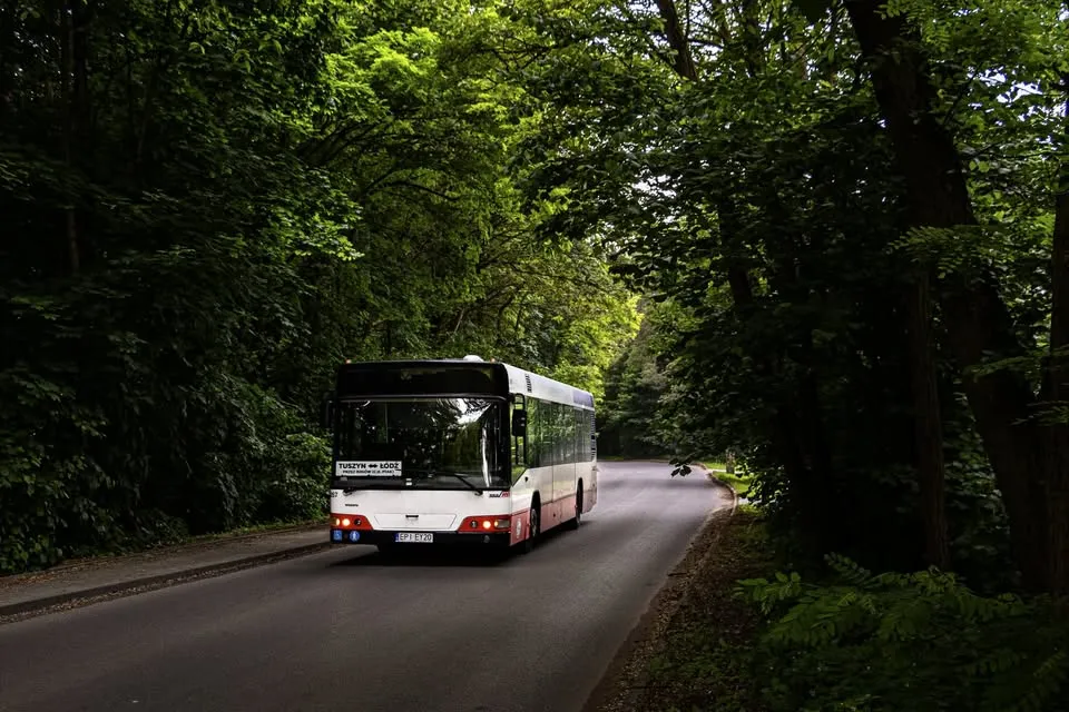 Jesień z Volvo 7700