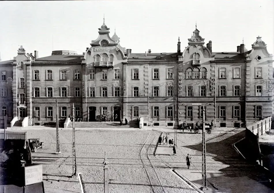 Tajemnice Dworca Fabrycznego
